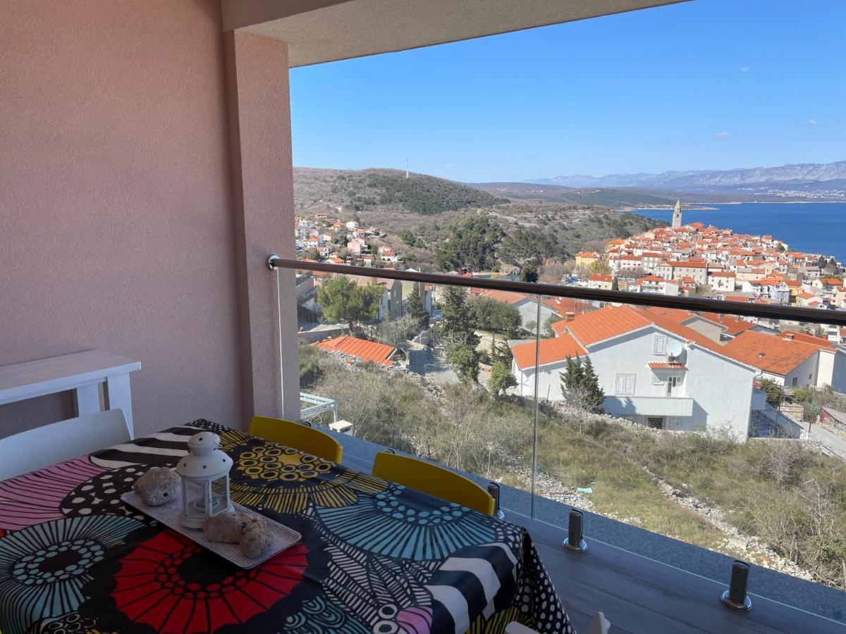 Apartman Zoe Vrbnik Esterno foto